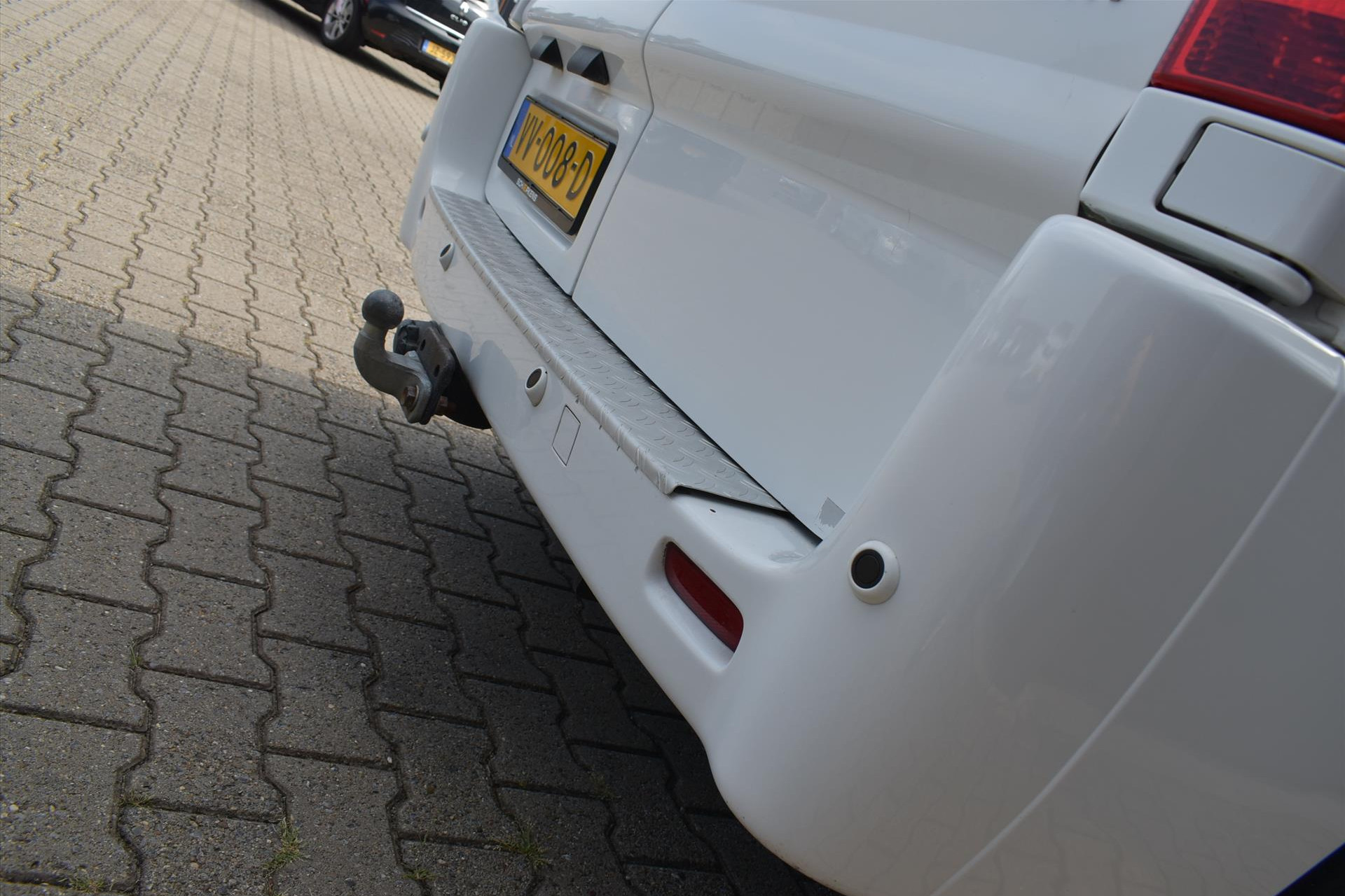 39736178-15.jpg