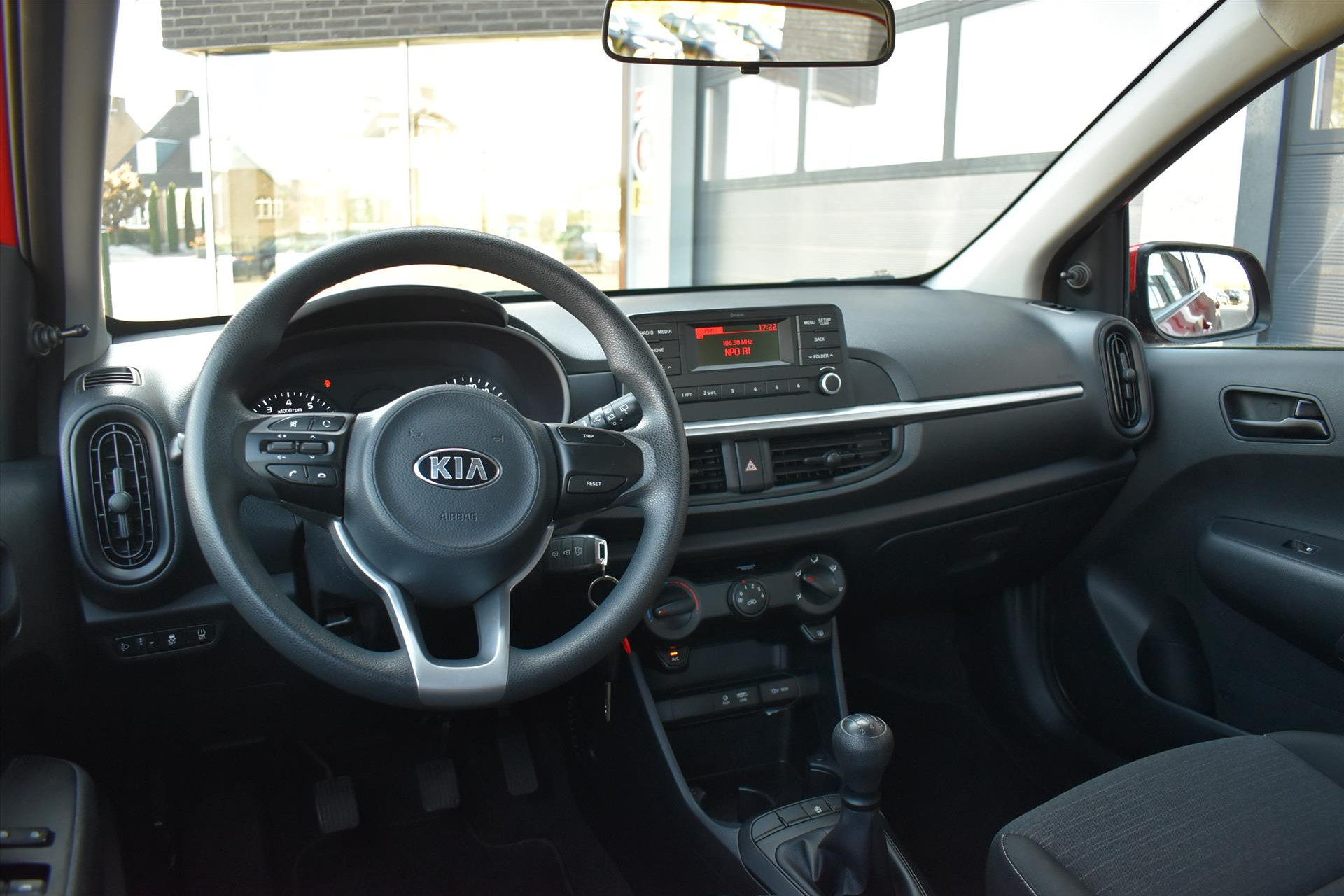 44000609-16.jpg