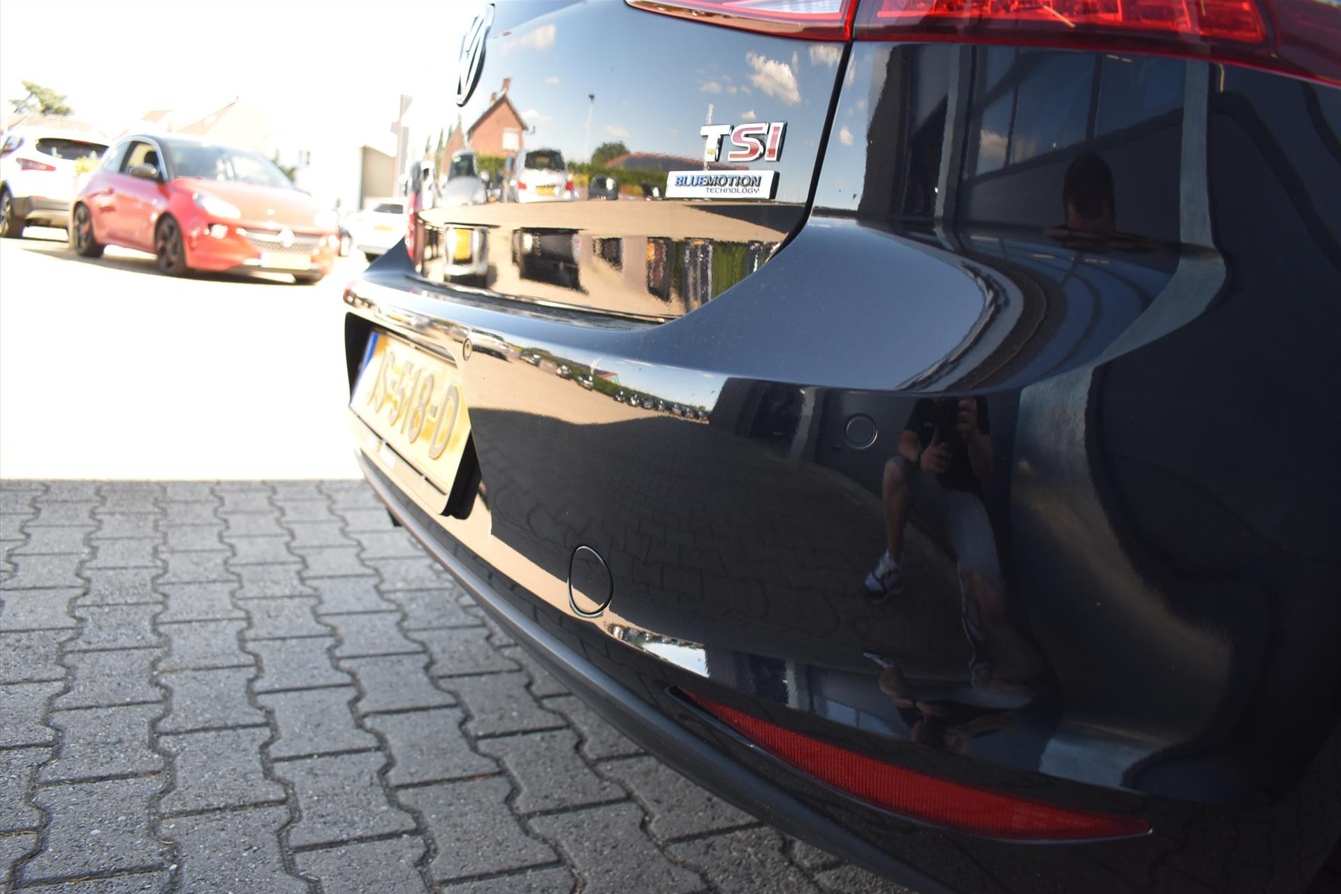 44982090-22.jpg