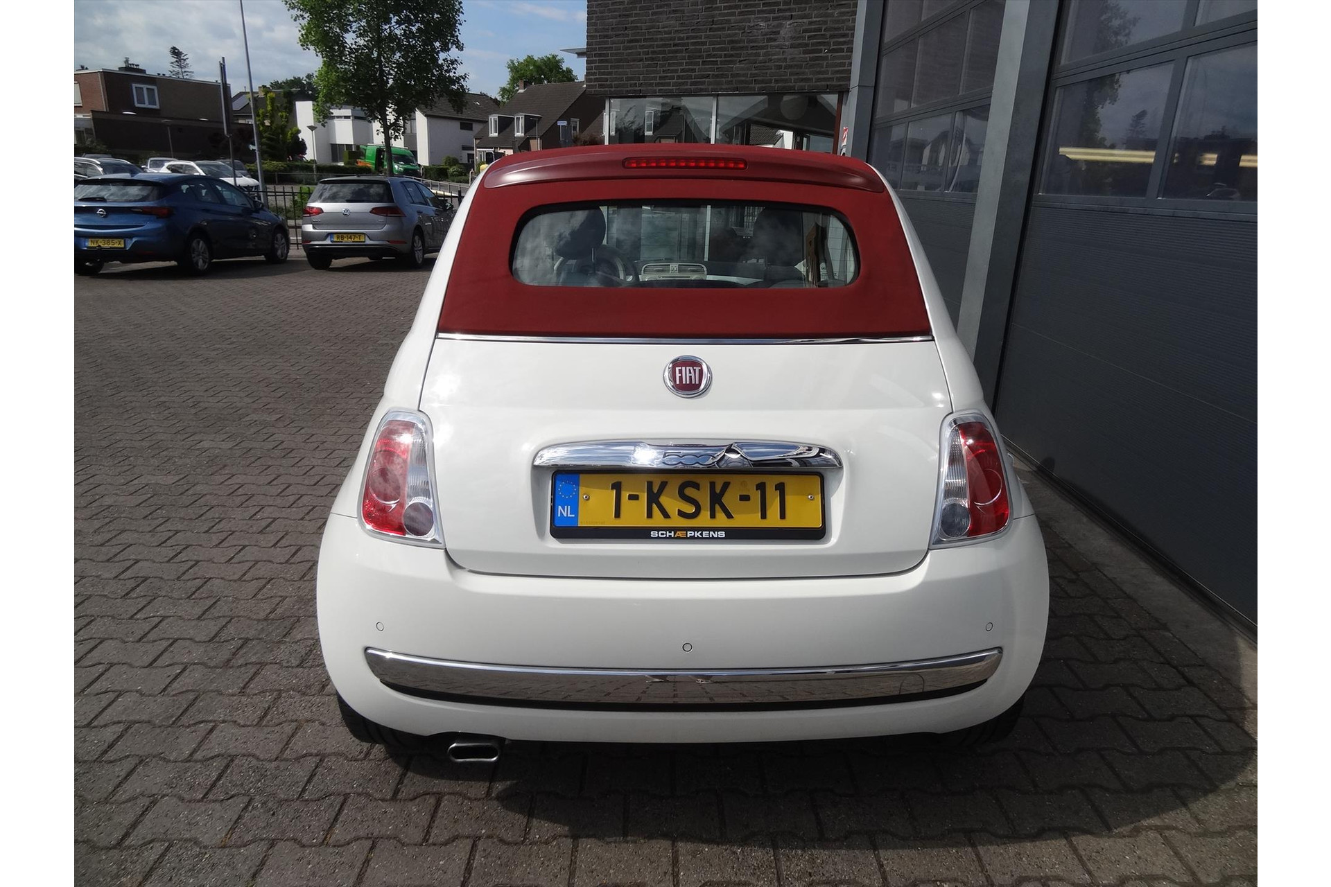 45573659-12.jpg