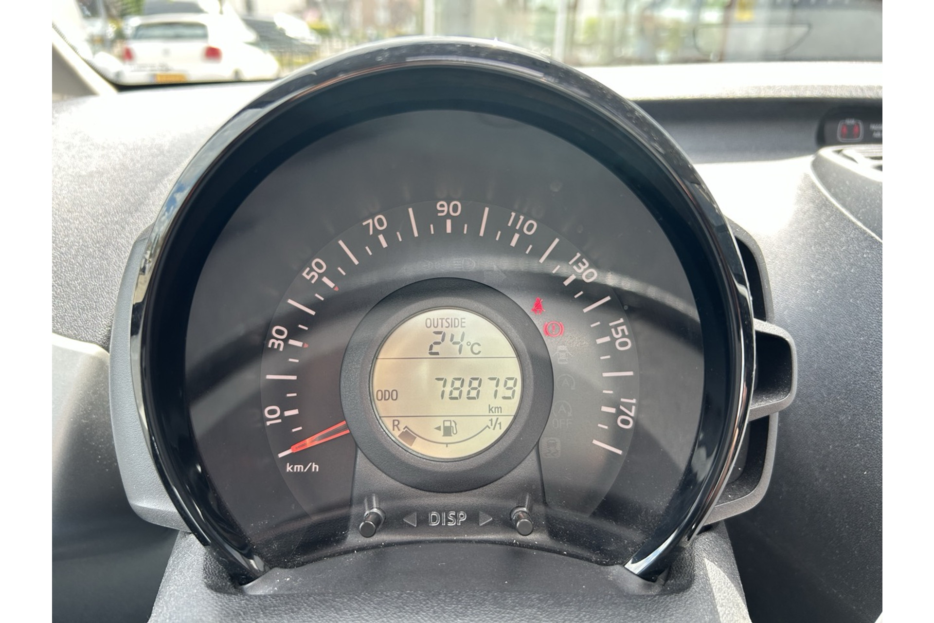 46020812-7.jpg