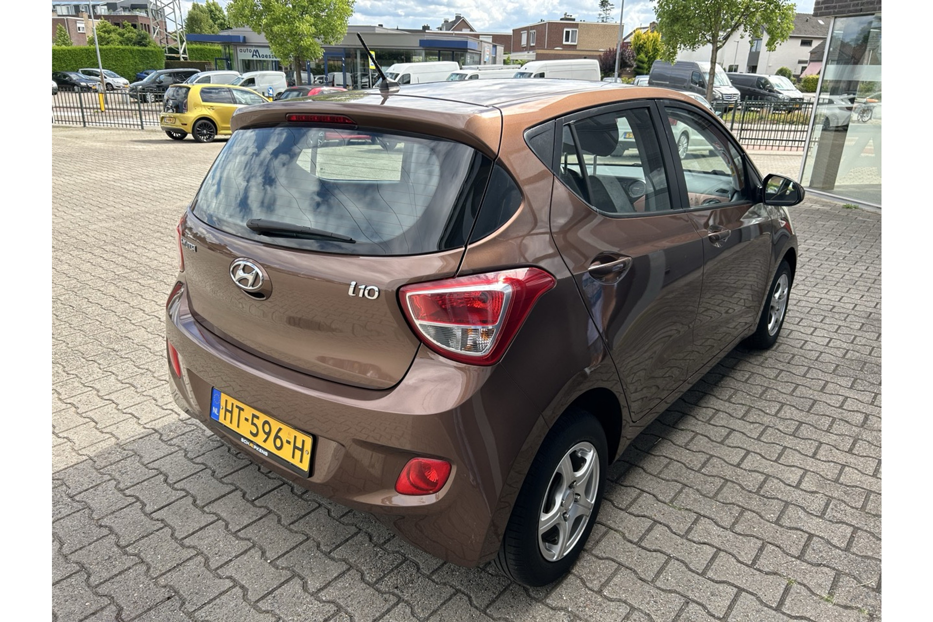 46149479-12.jpg