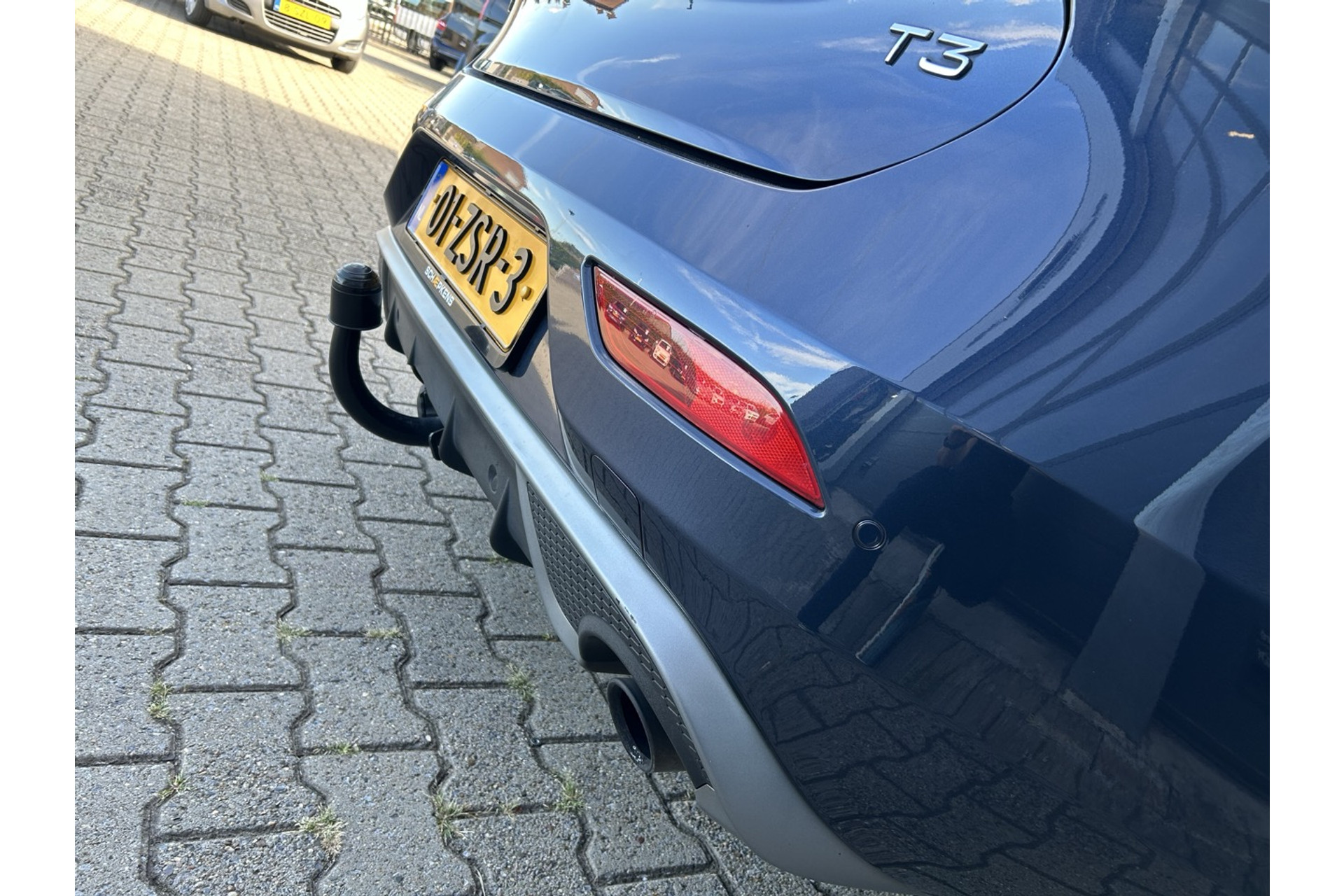 46740679-14.jpg
