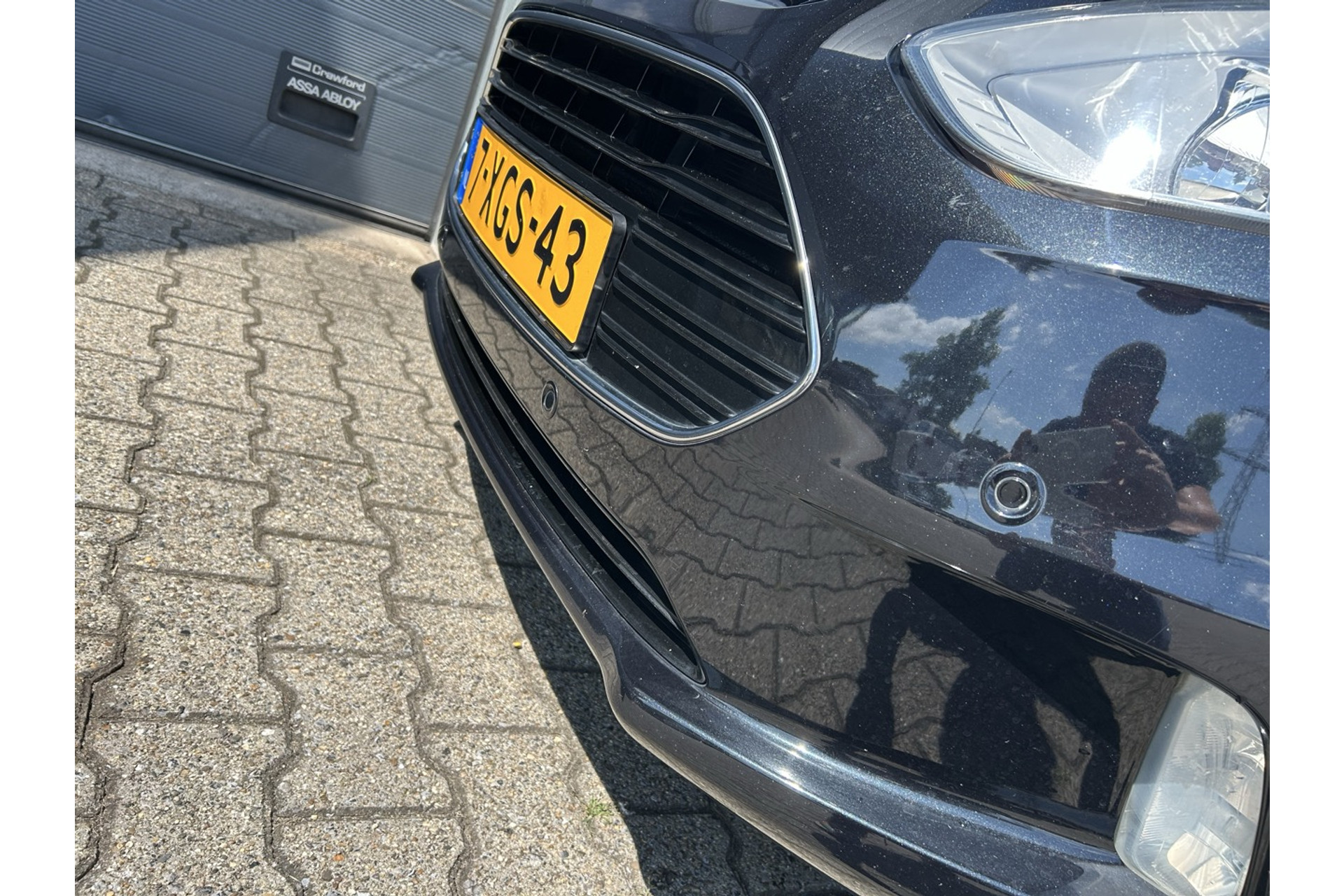 46762651-14.jpg