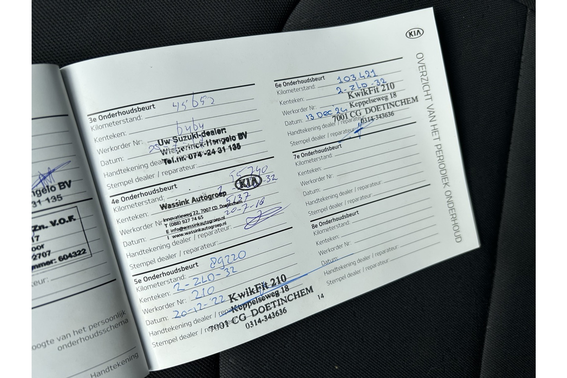 47284926-10.jpg