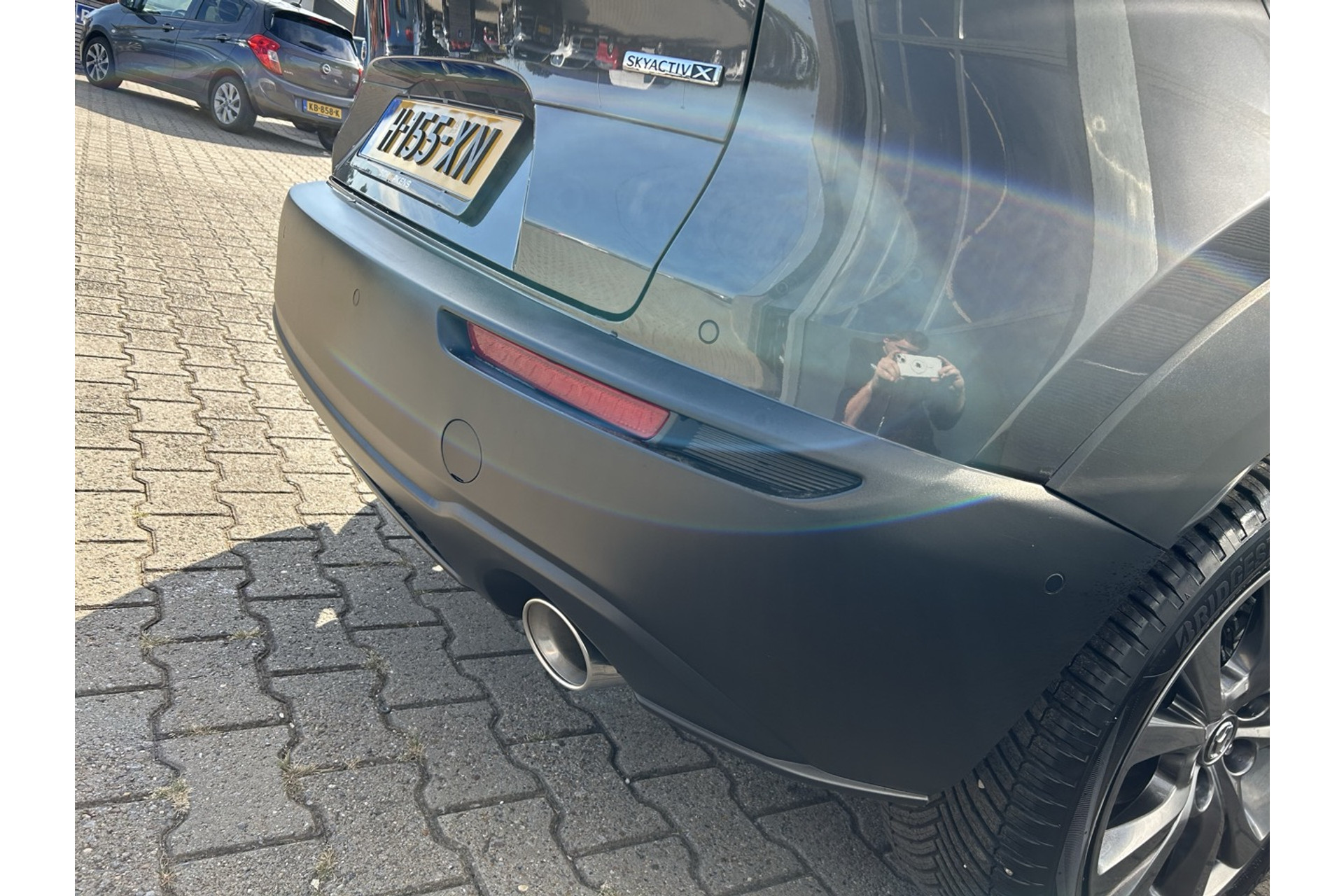 47798678-15.jpg