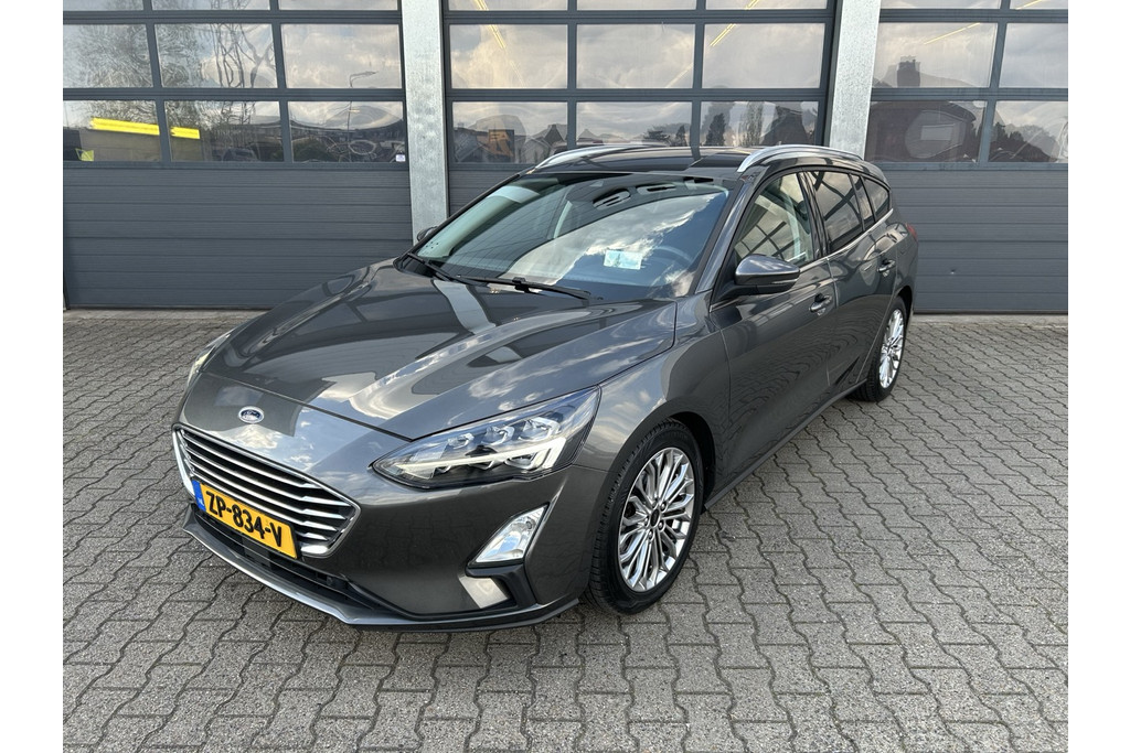 49710181-37.jpg