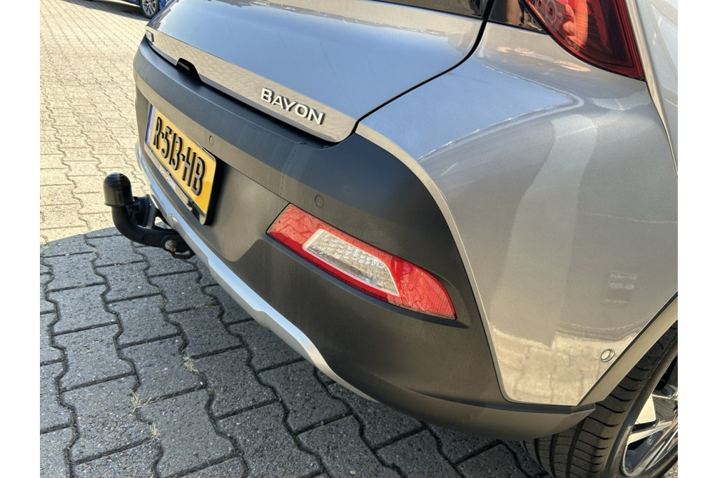 56227045-16.jpg