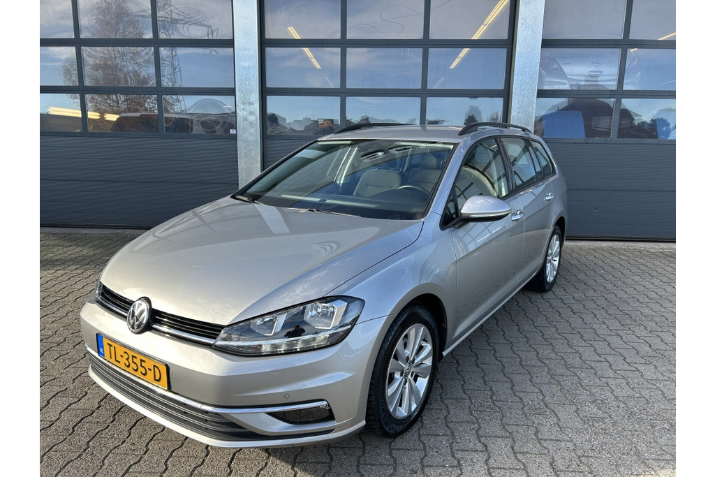 57821167-42.jpg